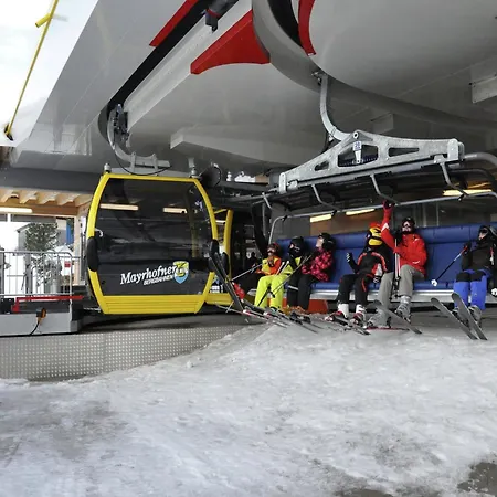 In Near Lifts, Cleaning Included * Mayrhofen