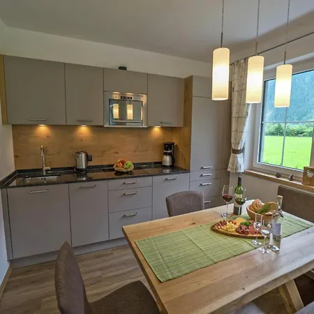 Appartement Chalet In Mayrhofen Near Ski Lifts, Cleaning Included Mayrhofen