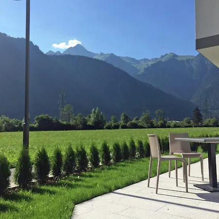 Chalet In Mayrhofen Near Ski Lifts, Cleaning Included * Mayrhofen